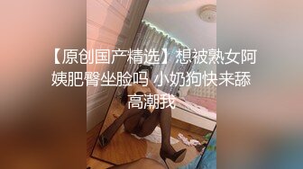 175【健身宝贝】超好看模特一样~超爱喷湿牛仔裤~自慰大秀 (3)