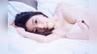 2024年，【OnlyFans】高颜值身材火辣御姐，【rmeriolchan】露脸大尺度，粉丝几十万 (2)