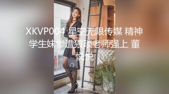 再约一个外围 ，包臀裙美腿 ，翘起屁股足交 ，怼着骚穴爆插