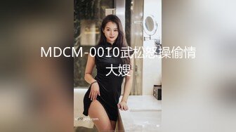 长枪直入小美女的嫩嫩的阴道里 