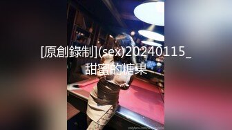 足疗店熟女技师服务周到,脱下黑丝翘大屁股舔蛋乳推69姿势舔逼,对着镜头JB插入猛操