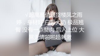 91著名圈主张总萝莉长裙妹纸，跪地深喉口交，撩起裙子掰开屁股玩弄，穿上白丝情趣装诱惑