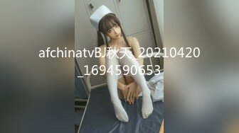  夫妻找单男玩3P 女警制服 俩鸡巴不给力假屌助力