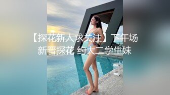   富姐和私人健身教练锻炼完脱光光在豪宅客厅对着镜子做爱