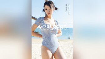 3000元约啪高挑性感的黄色长发美女,人瘦腿长,站立式不好操逼,抱床上按倒狠狠干