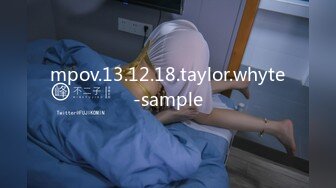 STP28338 最新极度淫骚美少妇！情趣项圈手铐！带着绑带玩弄骚穴，吸吮大屌一脸享受，爆操嫩穴尿尿在嘴里 VIP0600