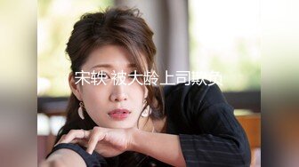    顶级反差婊骚货ray，偶尔不小心露脸 非常甜美，一个拍摄一个操，拍摄的也按耐不住 正好后入美臀