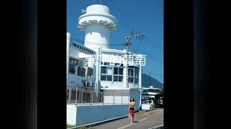 野外树林里熟女大吊奶野鸡坟墓台阶上铺好战场迎接白发中老年大叔还给口活了一会无套内射完事给30块国语